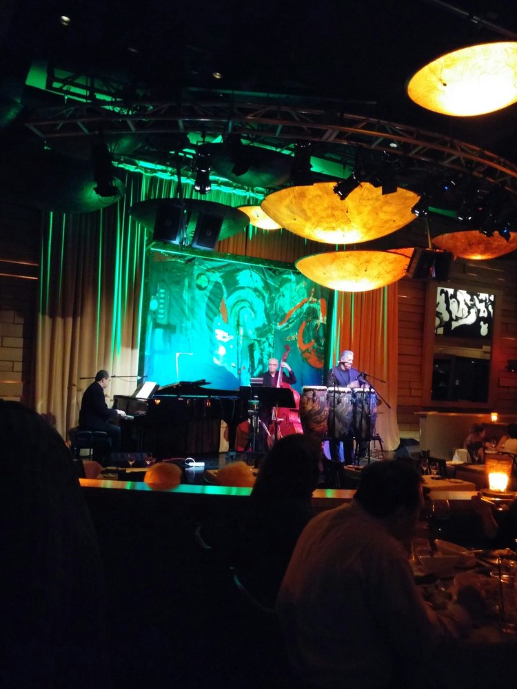 Vibrato Grill Jazz
