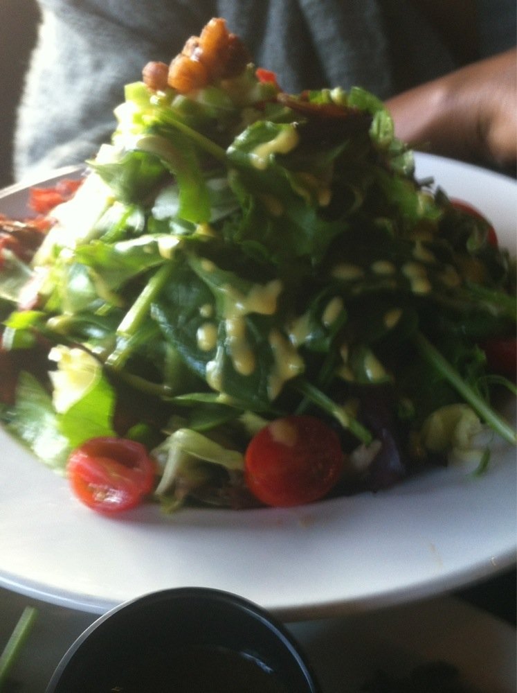Brownstone Bistro