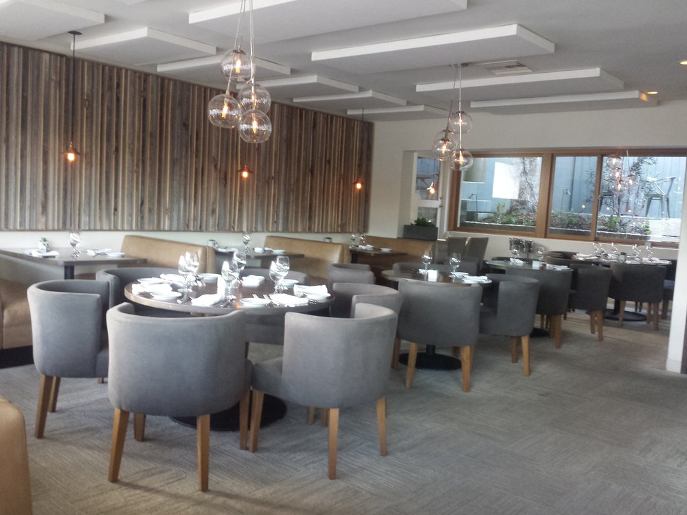 Vs restaurant + bar