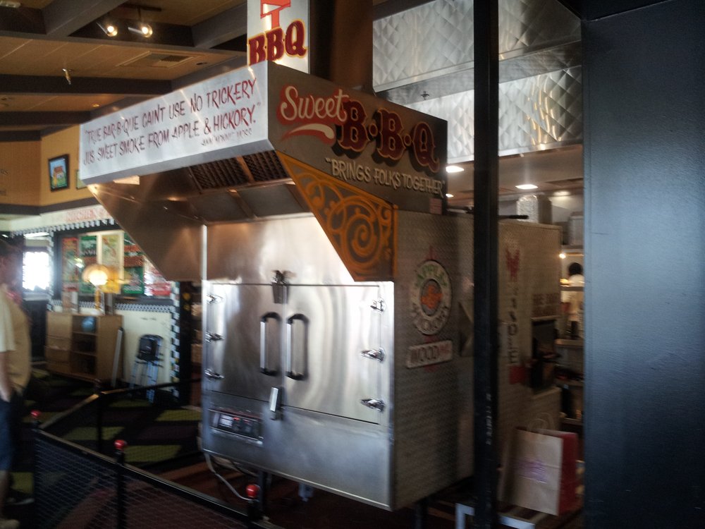 Lucilles Smokehouse Bar-B-Que