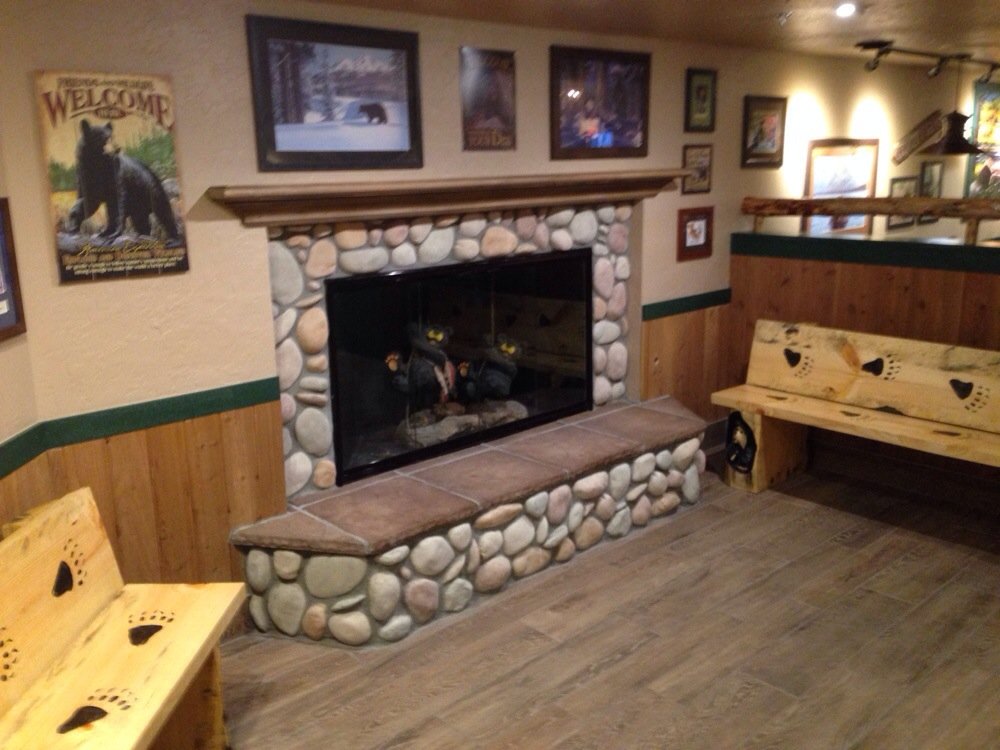 Black Bear Diner