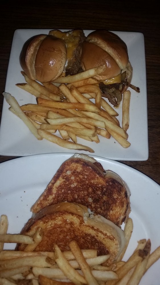 Marie Callenders Restaurant & Bakery
