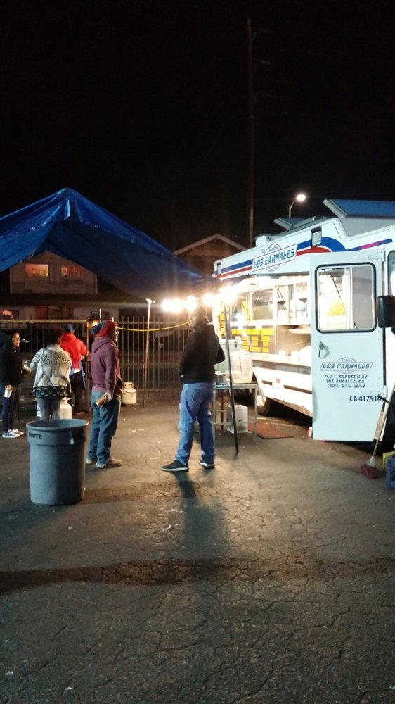 Los Carnales Taco Truck
