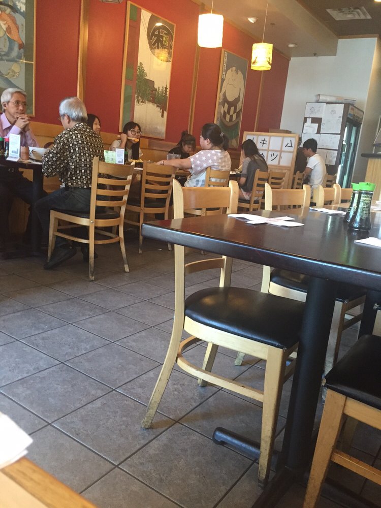 Yoshino Sushi