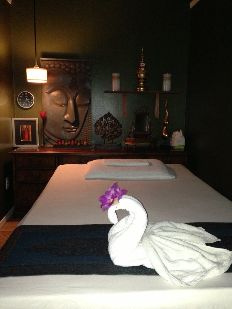 Full Moon Thai Spa