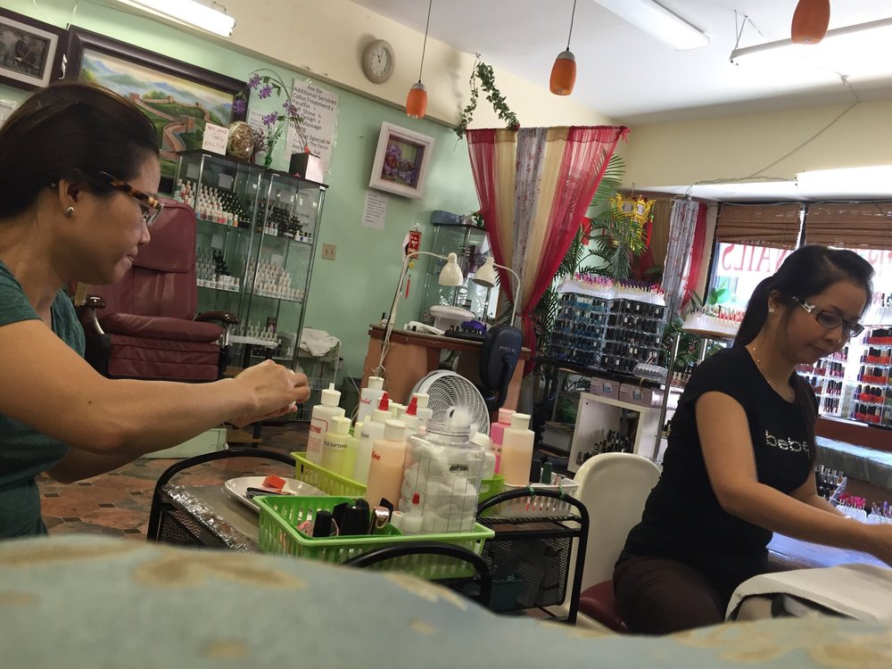 Paradise Nails & Spa