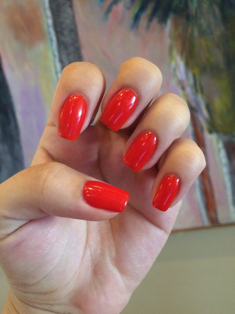 Lux Nail Spa