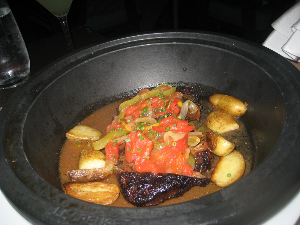 La Vida Restaurant and Lounge