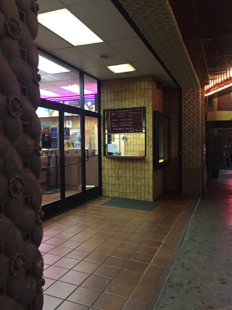 Highland Theater