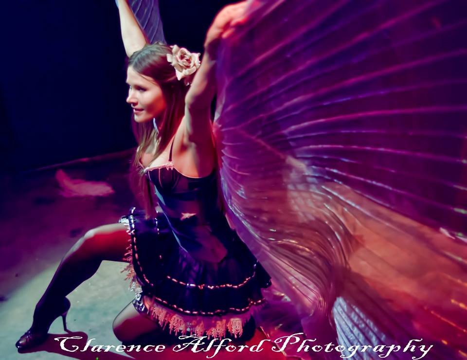 Vixen Deville Burlesque and Body Confidence