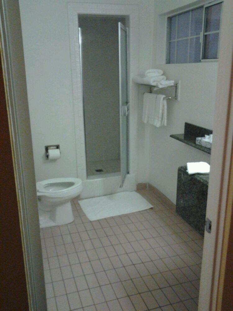 Super 8 Los Angeles Airport/Lax