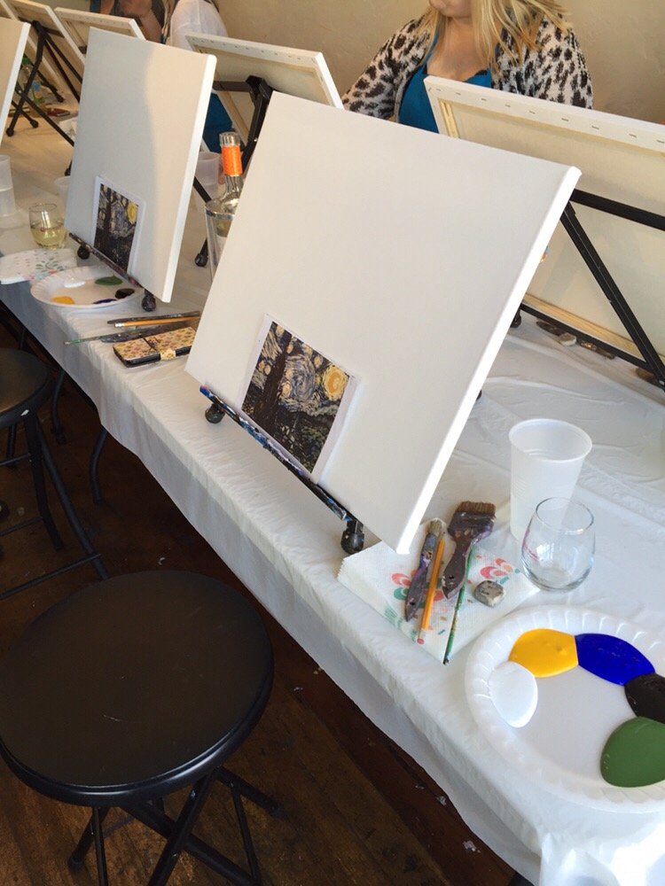 Paint & Sip Studio LA