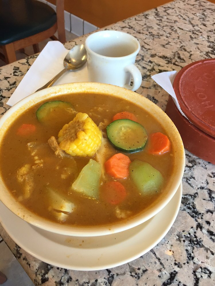 Mis Raices Salvadoran Cuisine
