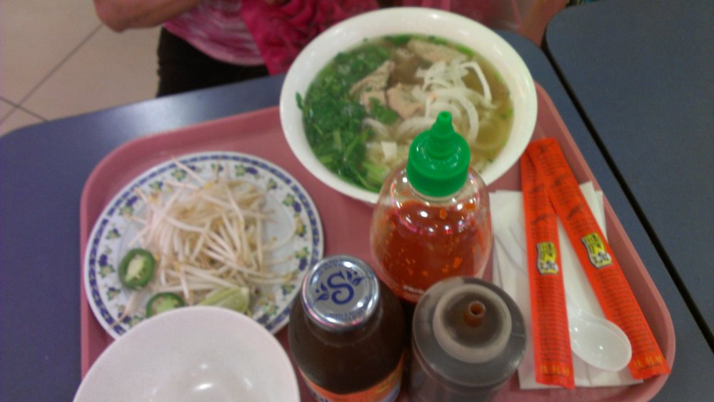 Pho La Downtown