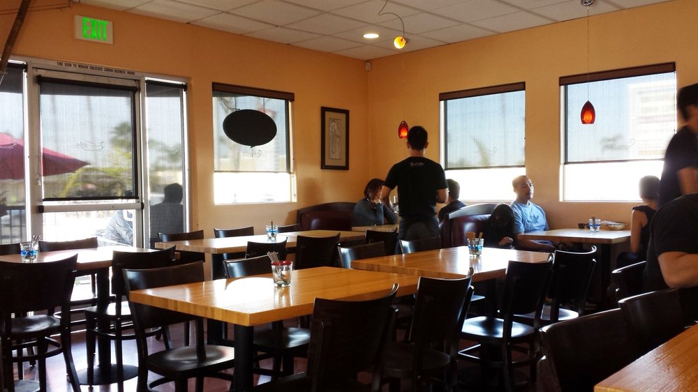 Quan Hop Restaurant