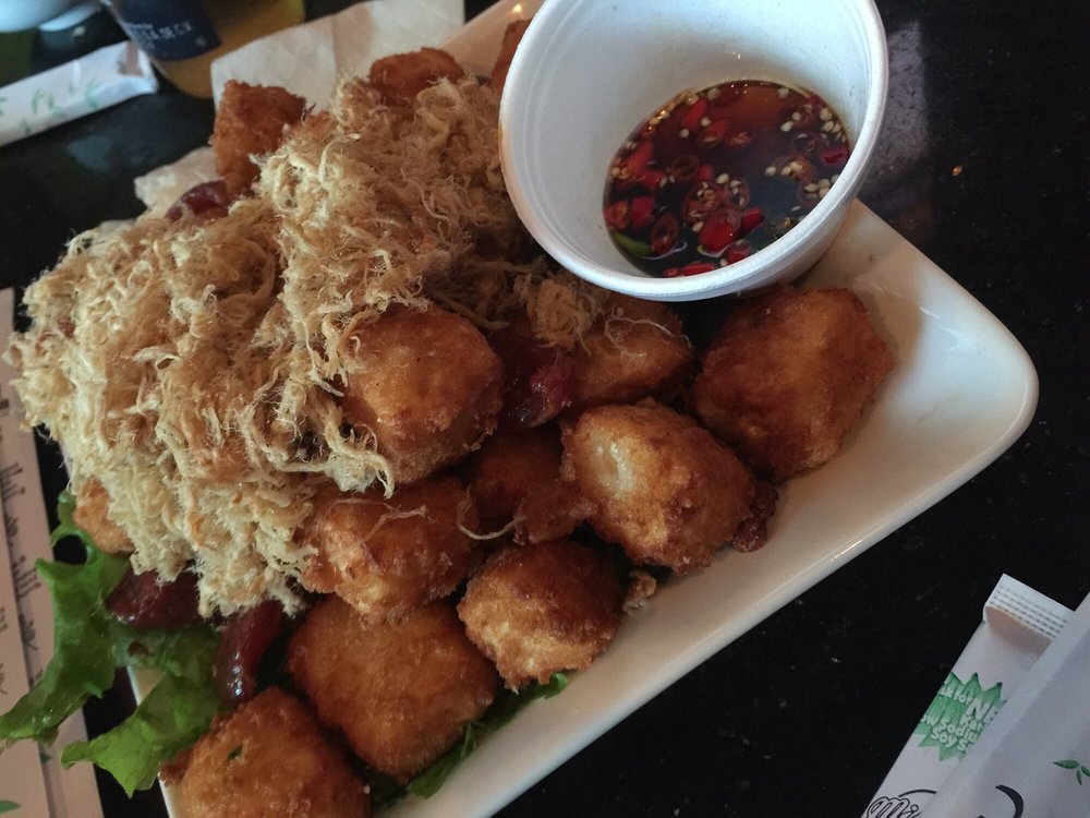 Quan Gio Bar & Grill