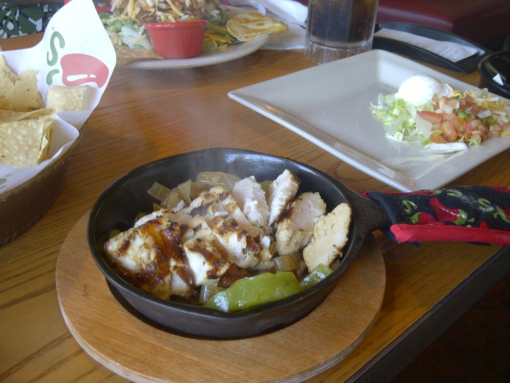 Chilis Grill & Bar