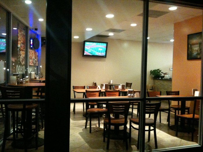 Napolis Pizza Kitchen