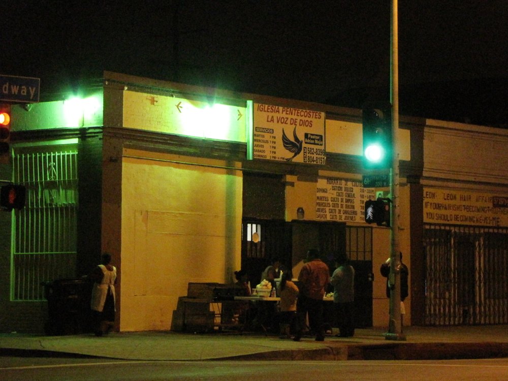 Pupusas Cerca de Veinte Iglesias