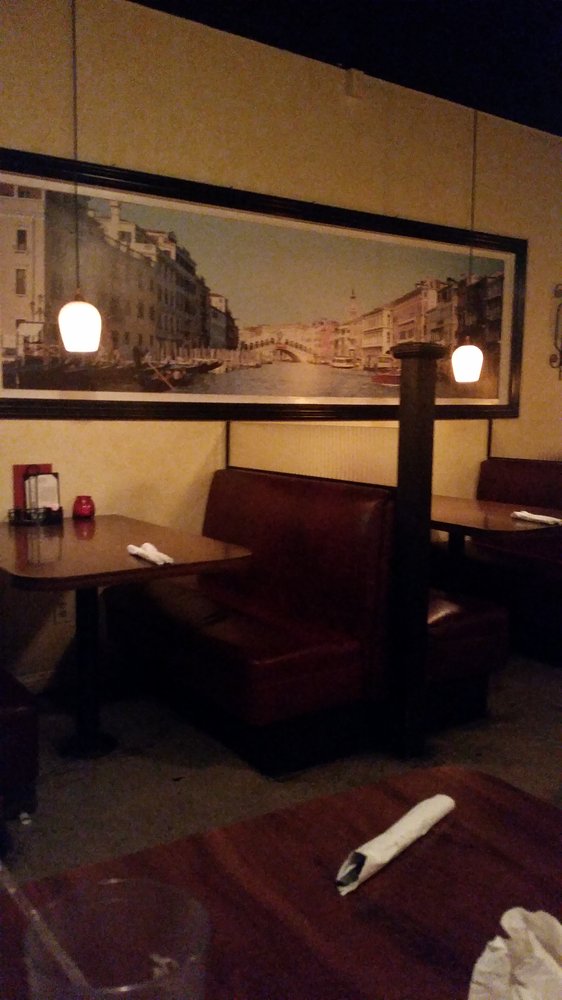 Avolios Italian Restaurant