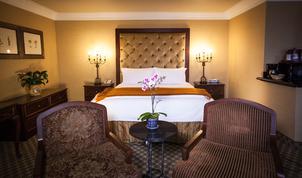Best Western Plus Sunset Plaza Hotel