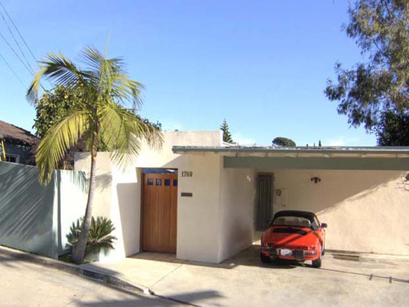Los Feliz Brokerage