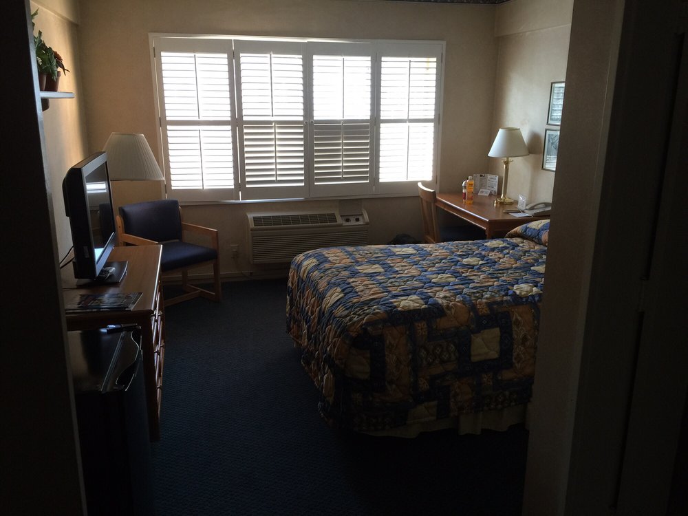 Saga Motor Hotel