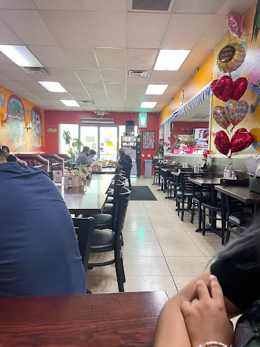 Armenia Restaurante Salvadoreño