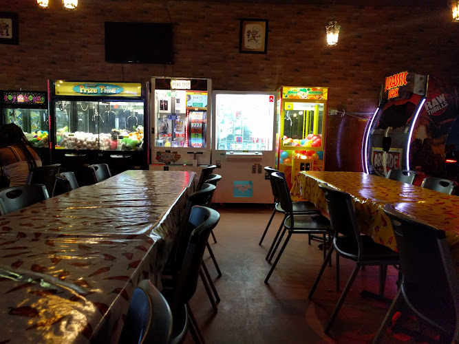 Chico's Pizza Parlor