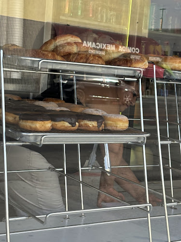 Coffee House Donuts