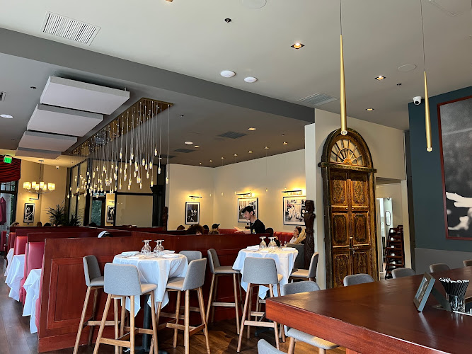 Crossroads Kitchen Calabasas