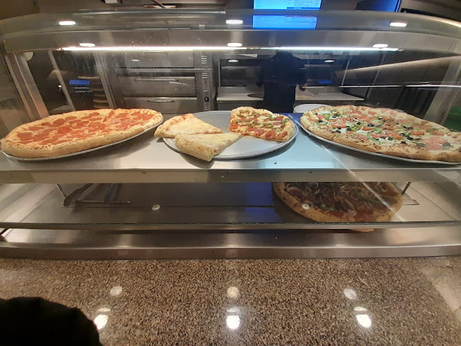 Dining Commons at Ronald Reagan UCLA Medical Center