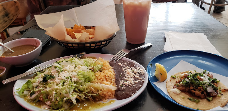 El Chinanteco Mexican Grill Restaurant