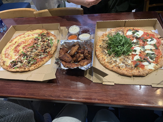 Fat Tomato Pizza K-town LA