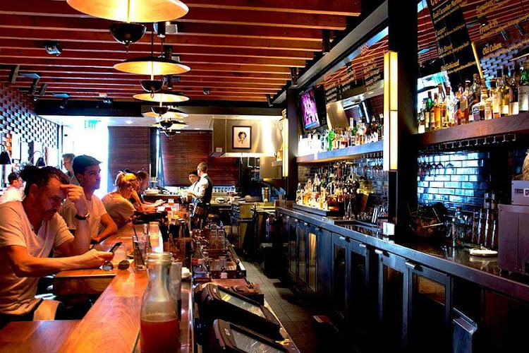 Honor Bar