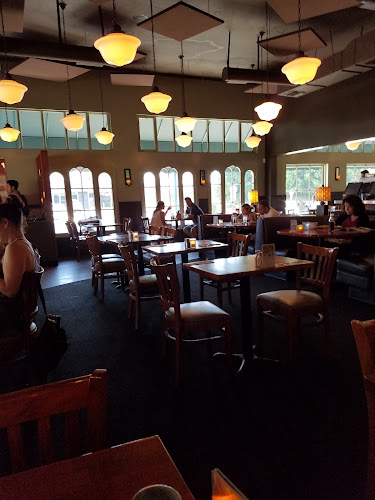 Hugo's Restaurant