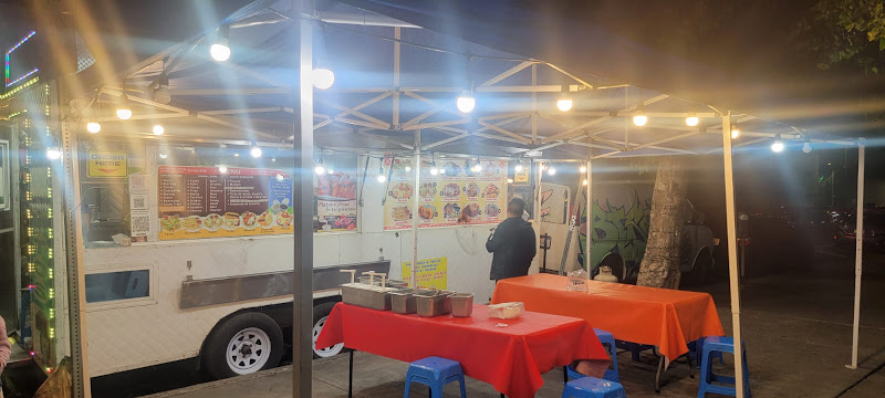 JEZ Tacos & More Food Truck