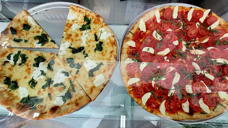 Joe’s Pizza Beverly Hills