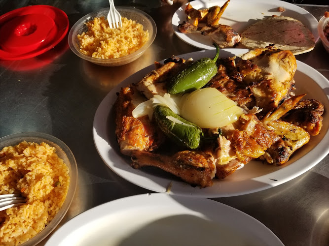 Los Tres Pollos #2