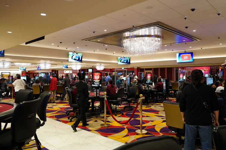Lucky Lady Casino