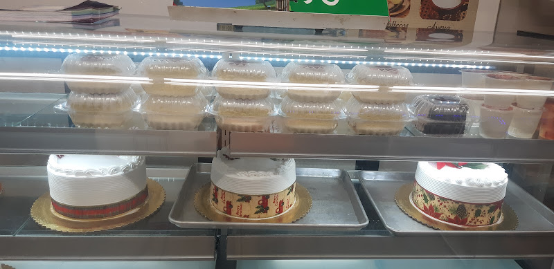 Luna's Bakery