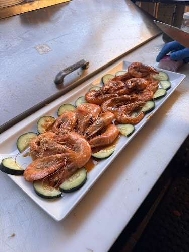 Mariscos &micheladas El Paco