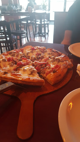 Numero Uno Pizza (Mid-Wilshire)
