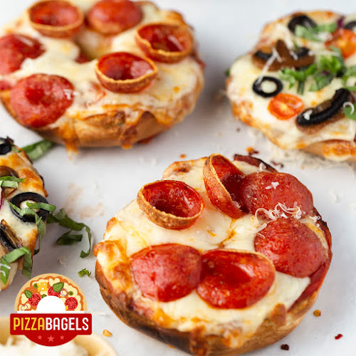 Pizza Bagels