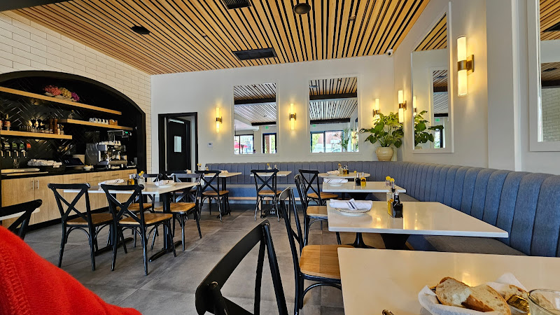 Rosti Tuscan Kitchen - Brentwood