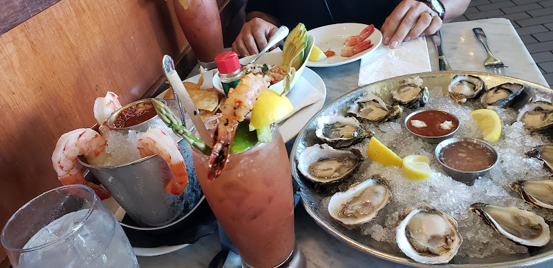 Santa Monica Seafood Market & Restaurant