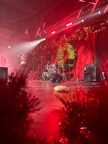 Santa's Secret LA