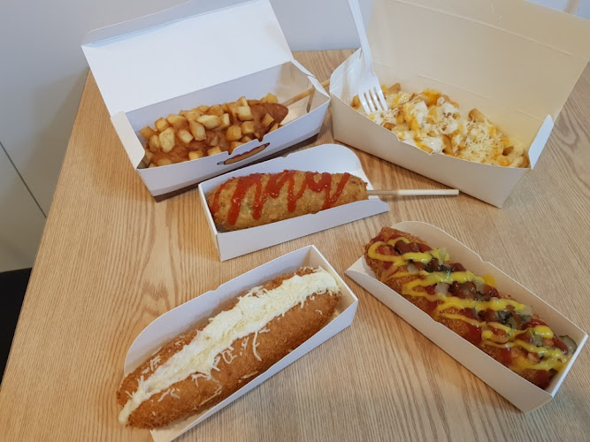 Smile Hot Dog