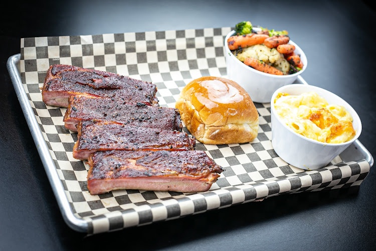 Smokin Woods BBQ LA