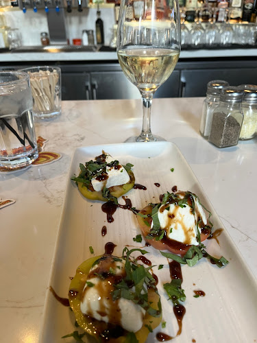 Spruzzo Restaurant & Bar